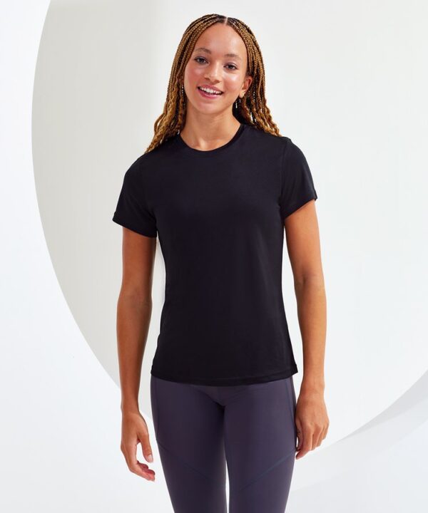 Womens T shirt - Image 5