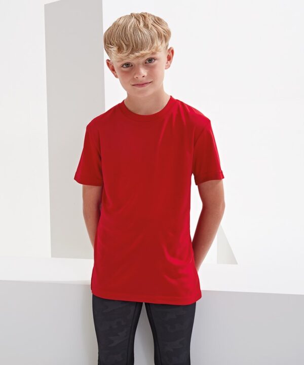 Kids T shirt - Image 4